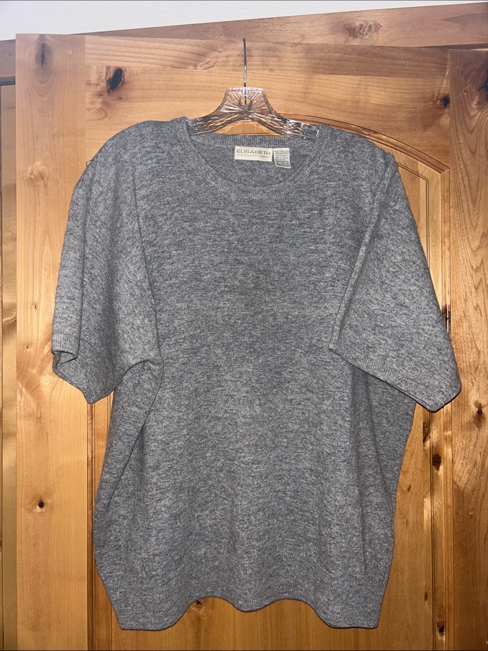 Liz Claiborne Men's Gray Crewneck Short-Sleeve Sweater